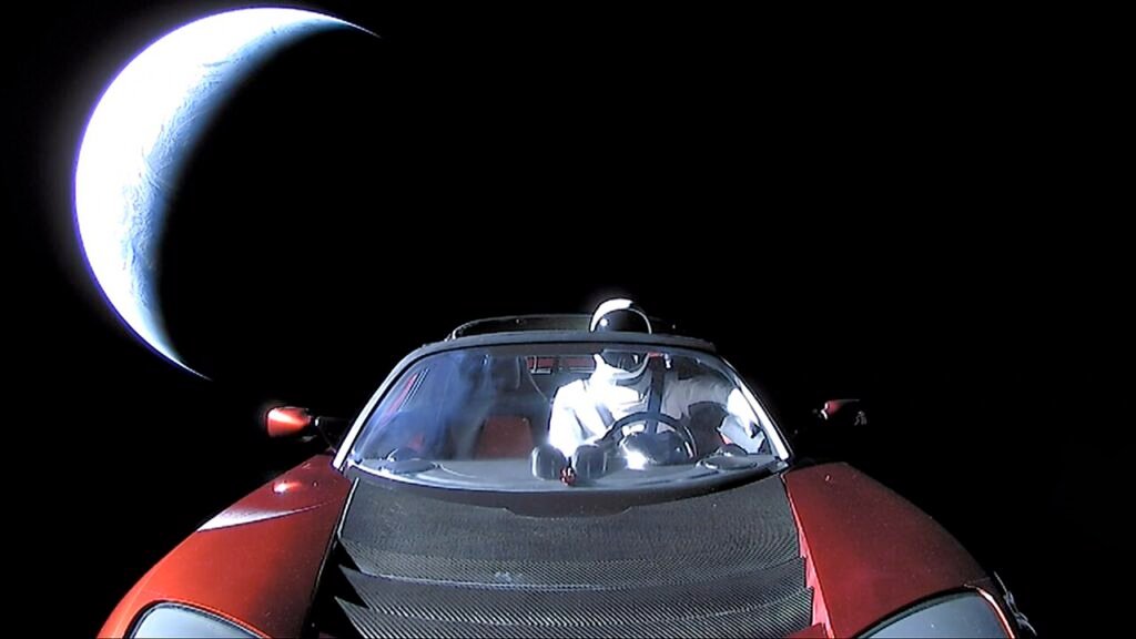tesla-roadster-starman-espaco-1024x576 Tesla Roadster voador: o que é real e o que ainda é promessa